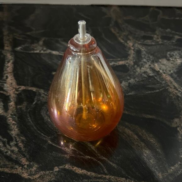 ˚₊‧꒰ა ☆ ໒꒱ ‧₊˚ Vintage Small Amber Blown Pear-Shaped Stemmed Bud Vase (3B-DV) - Picture 1 of 5